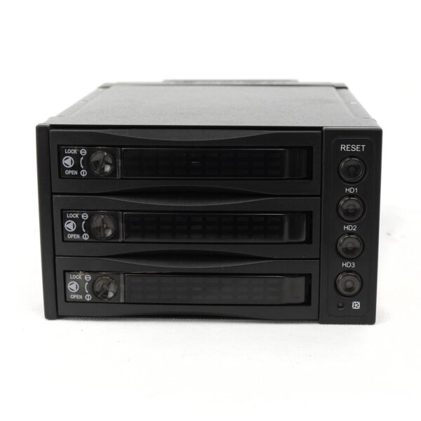 Корзина SNT-2131SS 2 x 5.25" с салазками "горячей" замены для 3 х 3,5" SAS/SATA2 HDD, черная — изображение 2